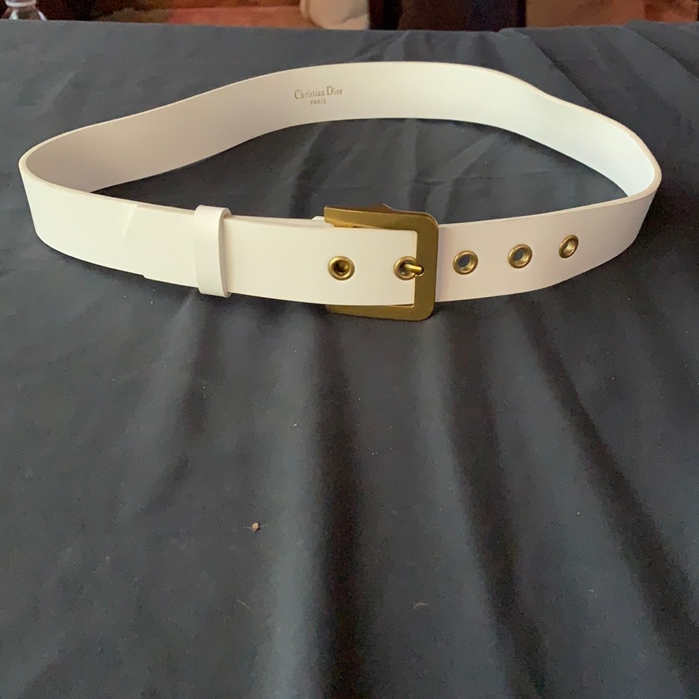 Christian door belt with white D
